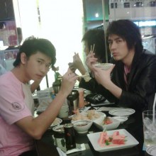 รุจ ดิว  2 หนุ่มสุดน่ารัก