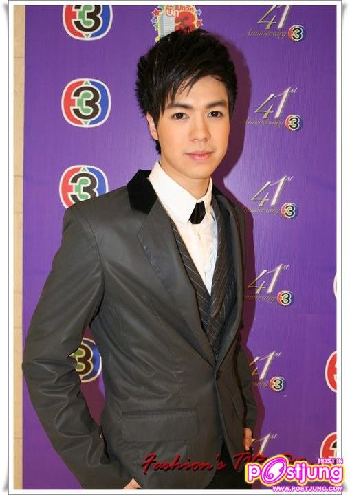 เหล่าดาราช่อง3 ในงานเปิดวิกบิ๊กสาม ครึ่งปีแรก2554