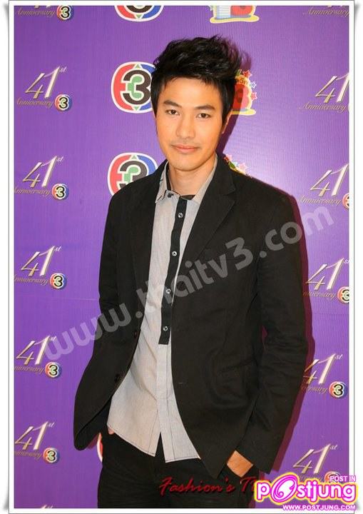 เหล่าดาราช่อง3 ในงานเปิดวิกบิ๊กสาม ครึ่งปีแรก2554