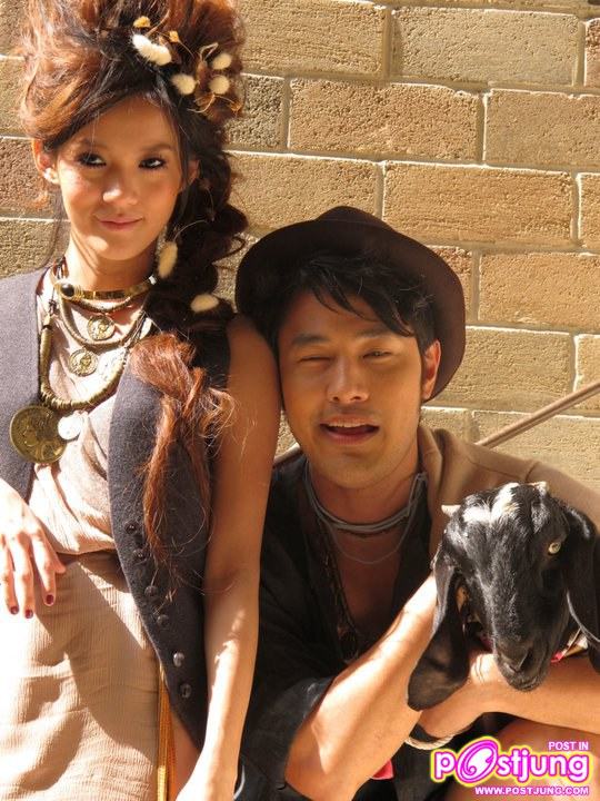 อั๋น วิทยา & กิ๊บซี่ @HONEYMOON+TRAVEL vol. 1 no. 104 January 2011