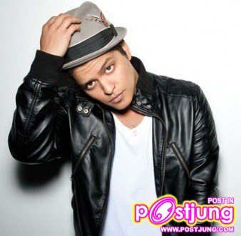 Bruno Mars เป็นใครอยากรู้เข้ามา