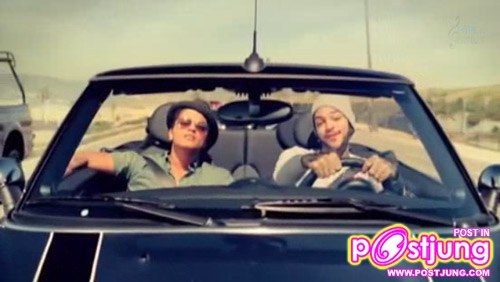 Bruno Mars เป็นใครอยากรู้เข้ามา