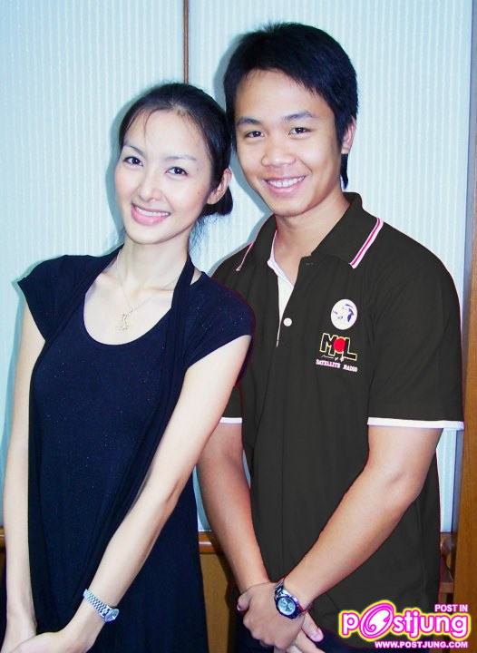 พี่ นก ยลดา ออกรายการวิทยุค่ะ