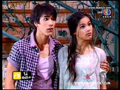 Yaya Urassaya Sperbuen.