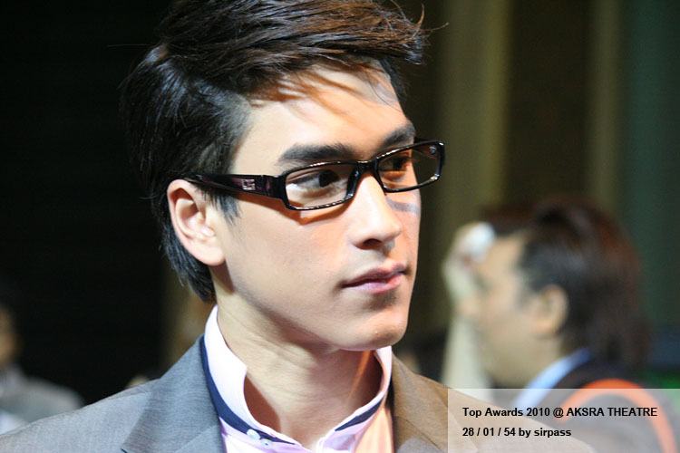 Yaya Urassaya Sperbuen.