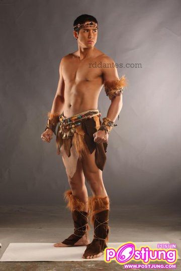 Aljur Abrenica ในบท Machete