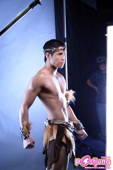 Aljur Abrenica ในบท Machete