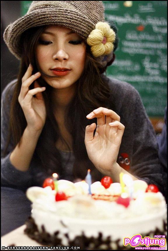 ใบเฟิร์น งานแจกลายเซ็นต์ Boxset สิ่งเล็กๆที่เรียกว่ารัก @ CTW