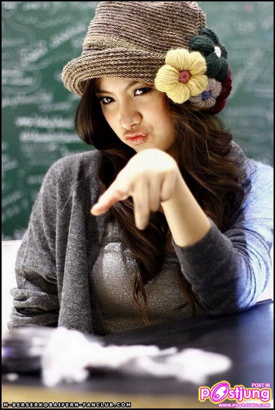 ใบเฟิร์น งานแจกลายเซ็นต์ Boxset สิ่งเล็กๆที่เรียกว่ารัก @ CTW