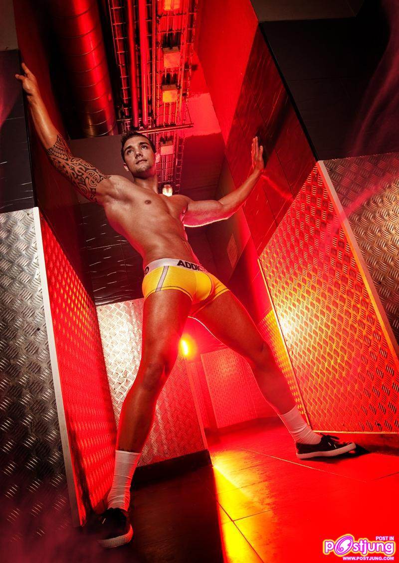 Photoshoot men album 144