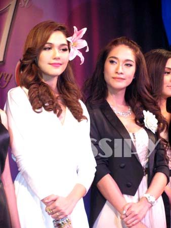 ชมพู่ VS พลอย ในงานเปิดบิ๊กวิก 3