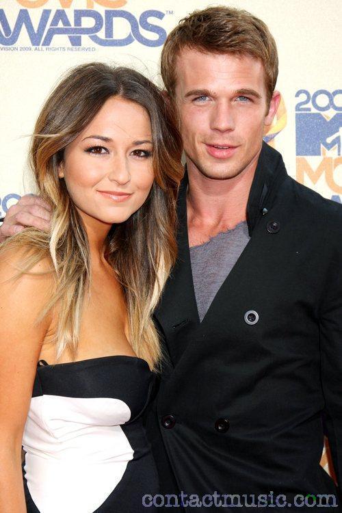 อีกหนุ่มหล่อเซ็กซี่จากแวมไพร์ทไวไลท์