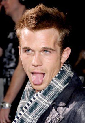 อีกหนุ่มหล่อเซ็กซี่จากแวมไพร์ทไวไลท์