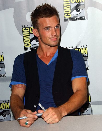 อีกหนุ่มหล่อเซ็กซี่จากแวมไพร์ทไวไลท์