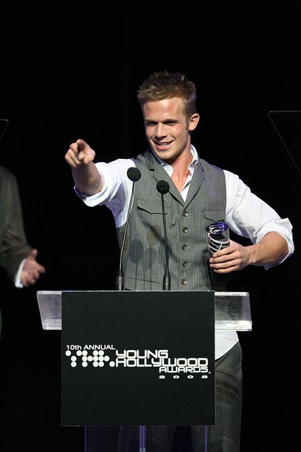 อีกหนุ่มหล่อเซ็กซี่จากแวมไพร์ทไวไลท์