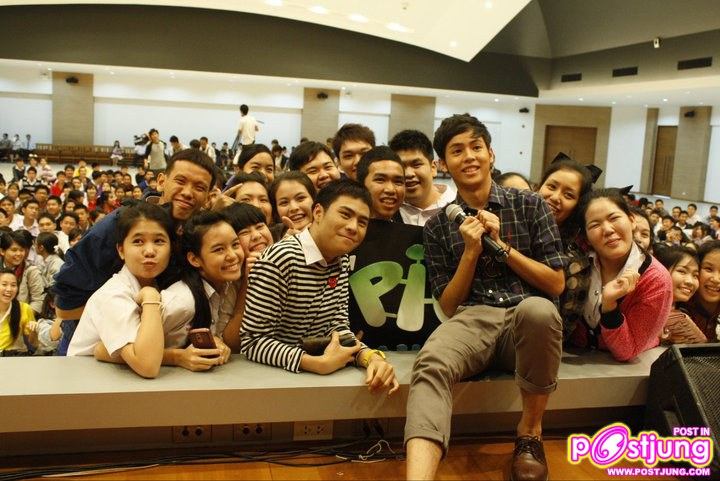 พิช วงออกัส @รายการรถโรงเรียน