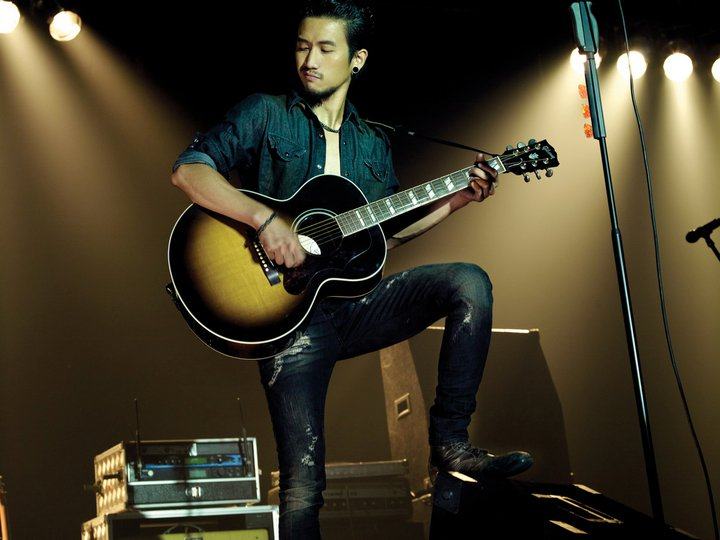 The Broken Heart Jeans Project co-designed by Toon