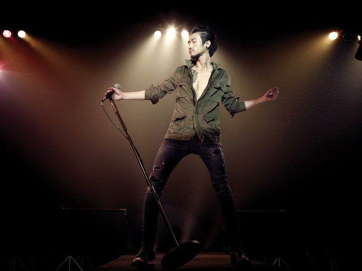 The Broken Heart Jeans Project co-designed by Toon