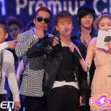 110127 Seungri @ MCountdown