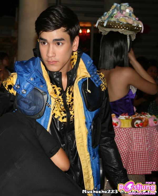 ณเดชน์ & ญาญ่า งานฉลองเปิด "Crystal Design Center"