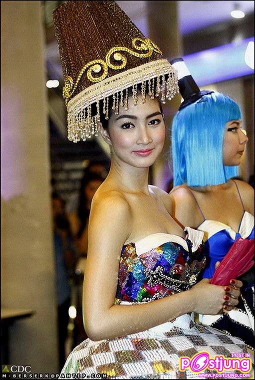 ณเดชน์ & ญาญ่า งานฉลองเปิด "Crystal Design Center"