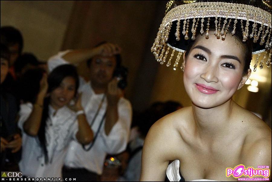 ณเดชน์ & ญาญ่า งานฉลองเปิด "Crystal Design Center"