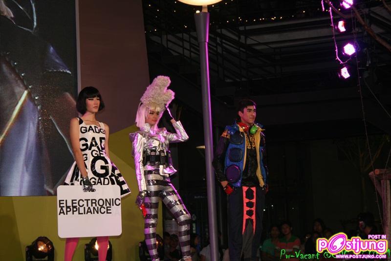 ณเดชน์ & ญาญ่า งานฉลองเปิด "Crystal Design Center"