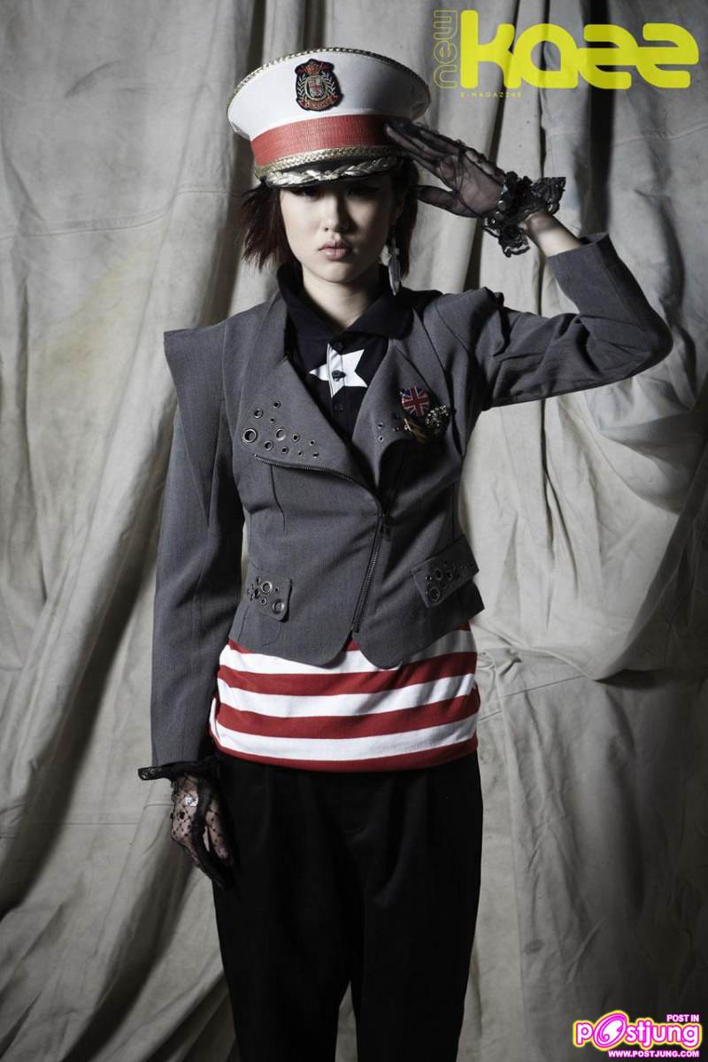 โทโมะ & แก้ว @Kazz vol. 4 no. 56 January 2011