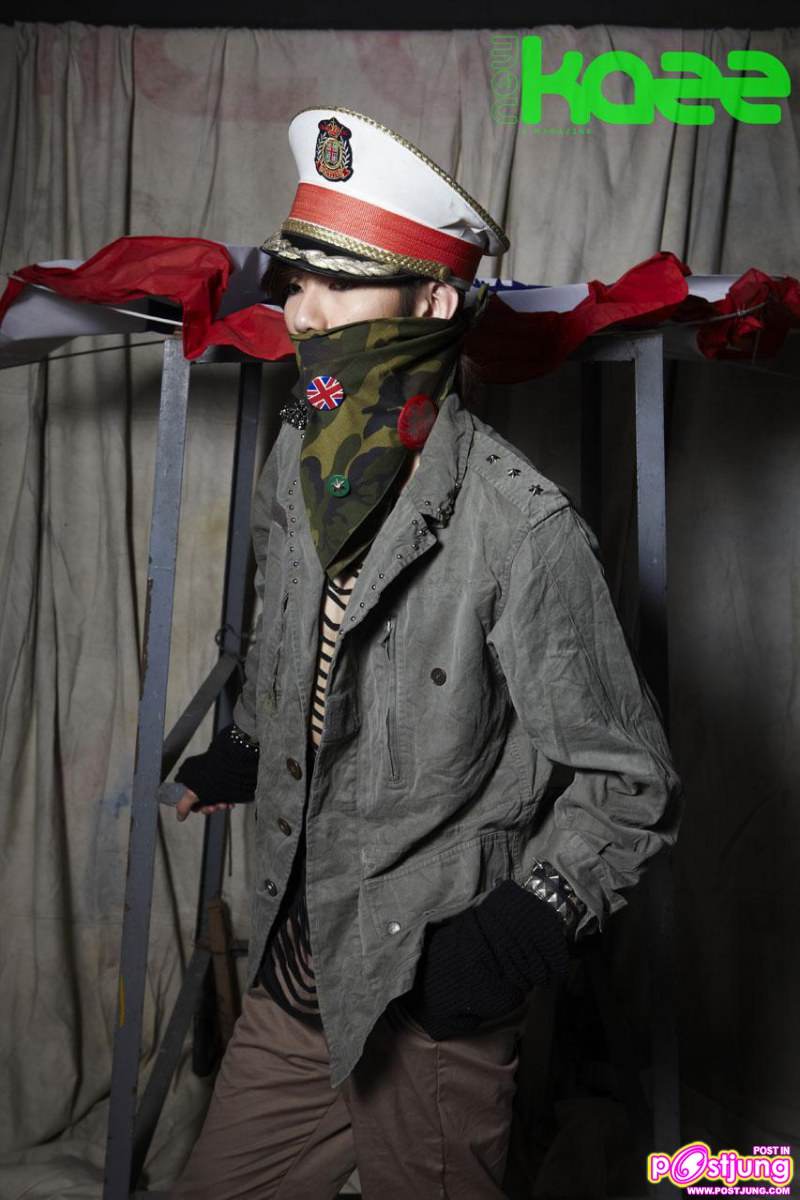 โทโมะ & แก้ว @Kazz vol. 4 no. 56 January 2011