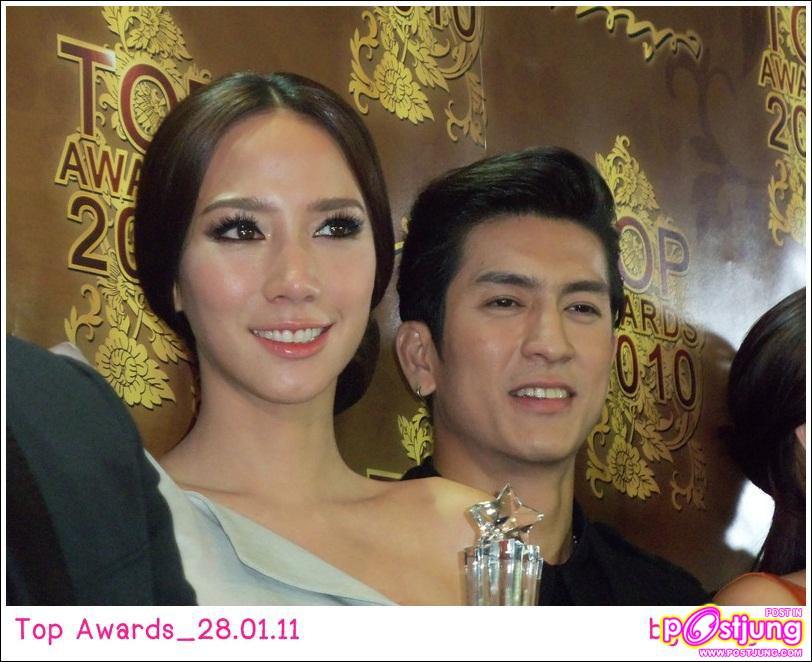 ณเดชน์ & ญาญ่า รางวัลดาวรุ่งชาย-หญิง จากงานTop awards 2010