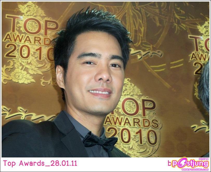 ณเดชน์ & ญาญ่า รางวัลดาวรุ่งชาย-หญิง จากงานTop awards 2010