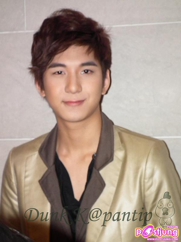 The star @ TOP AWARDs 2010