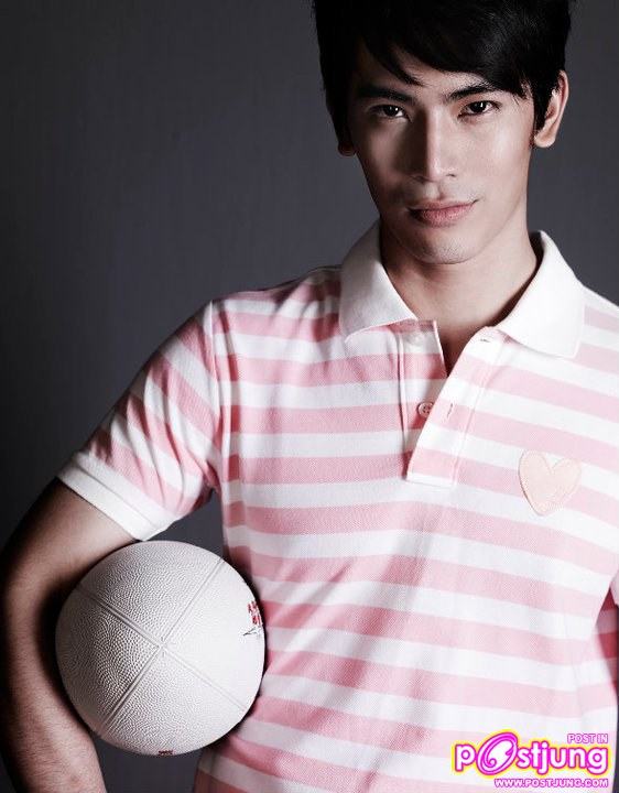 ศิลปินดาราในโครงการ AIIZ LOVE CHARITY ครั้งที่ 5