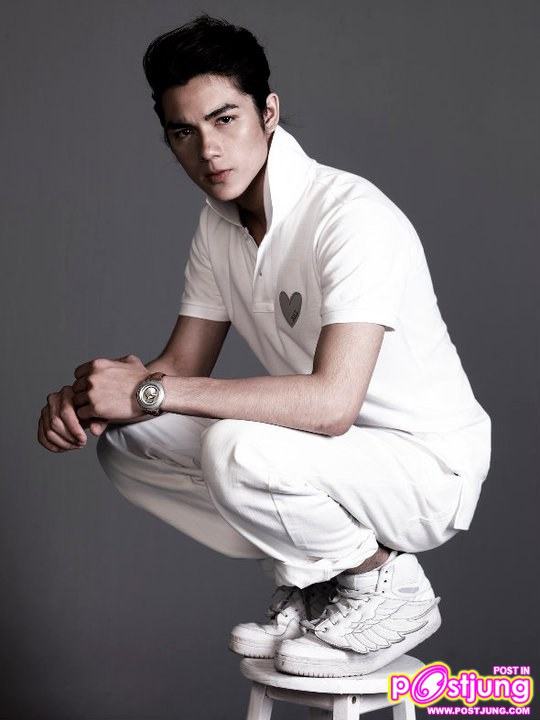 ศิลปินดาราในโครงการ AIIZ LOVE CHARITY ครั้งที่ 5