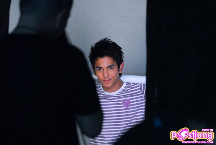 ศิลปินดาราในโครงการ AIIZ LOVE CHARITY ครั้งที่ 5