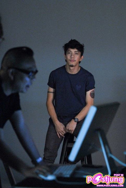 ศิลปินดาราในโครงการ AIIZ LOVE CHARITY ครั้งที่ 5