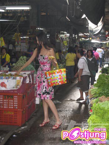 เมื่ออดีตMiss world 2007 มาเที่ยวเมืองไทย