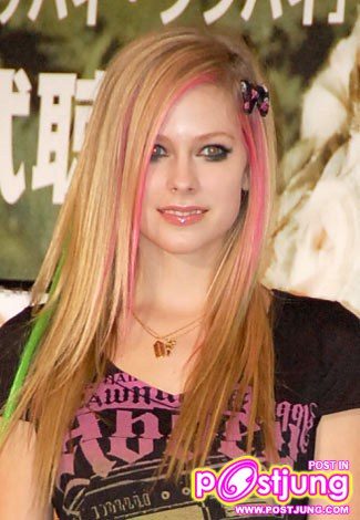 Avril Lavigne  กลับมาแล้วววว