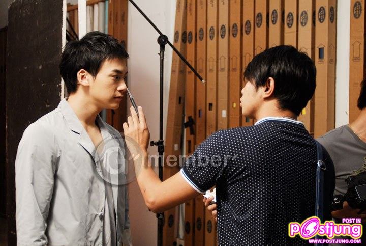 บี้ ถ่ายปกอัลบั้มใหม่ 'รักนะคะ'