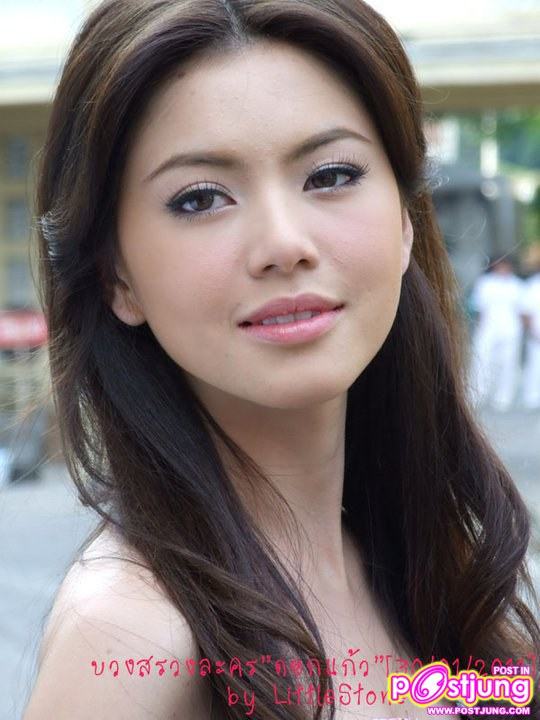 ใหม่ ดาวิกา งานพิธีบวงสรวงละคร ดอกแก้ว