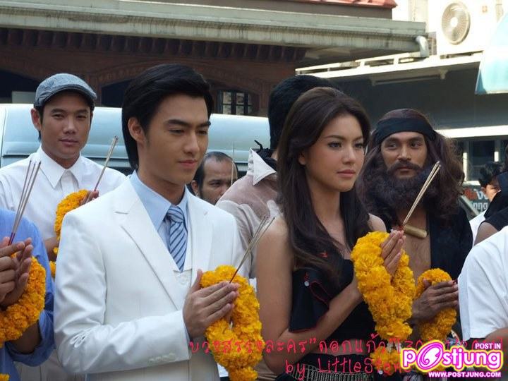 ใหม่ ดาวิกา งานพิธีบวงสรวงละคร ดอกแก้ว