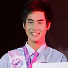 นาว - พีรกานต์