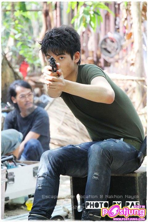 Pic.อวบอ้วน จากกองถ่ายหนังเรื่อง Escape