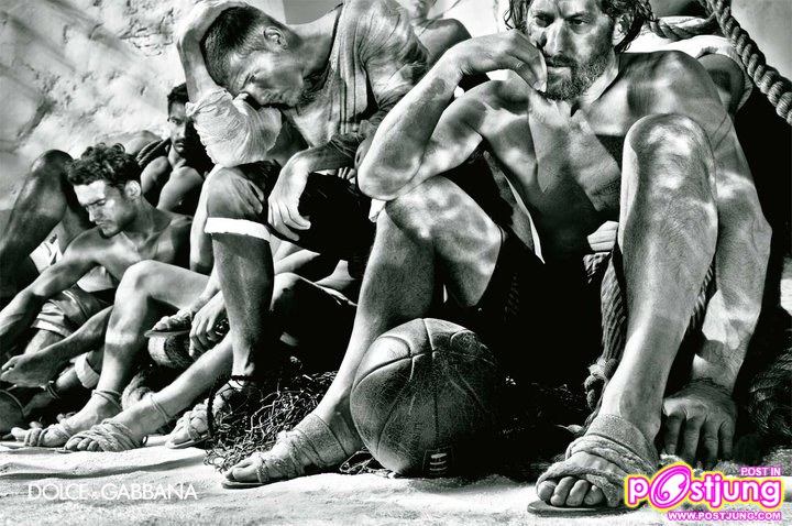 DOLCE & GABBANA SPRING-SUMMER 2011