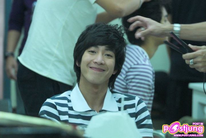 GUN & TONO [BEHIND THE SCENE] AIIZ LOVE CHARITY 5