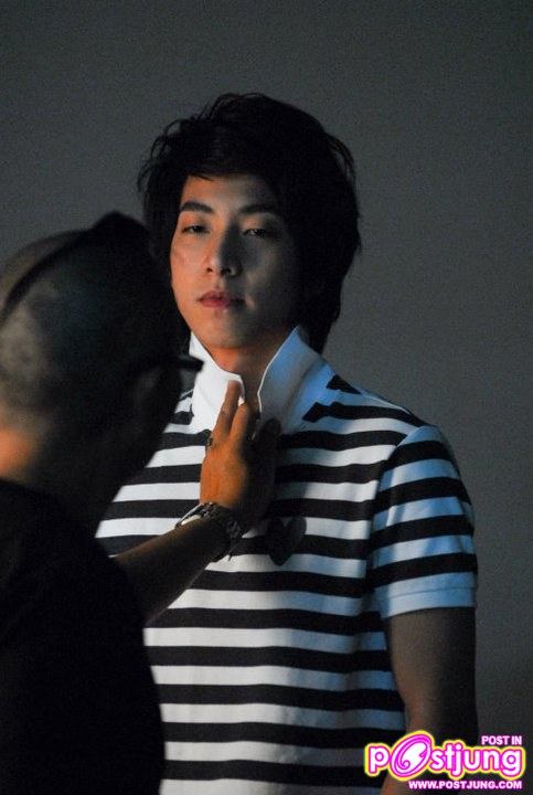 TONO [BEHIND THE SCENE] AIIZ LOVE CHARITY 5