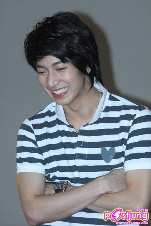 TONO [BEHIND THE SCENE] AIIZ LOVE CHARITY 5