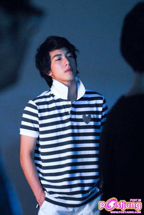 TONO [BEHIND THE SCENE] AIIZ LOVE CHARITY 5