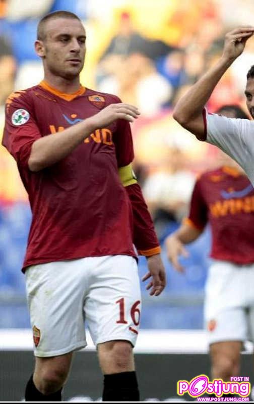 นักฟุตบอลเป้าตุงๆ