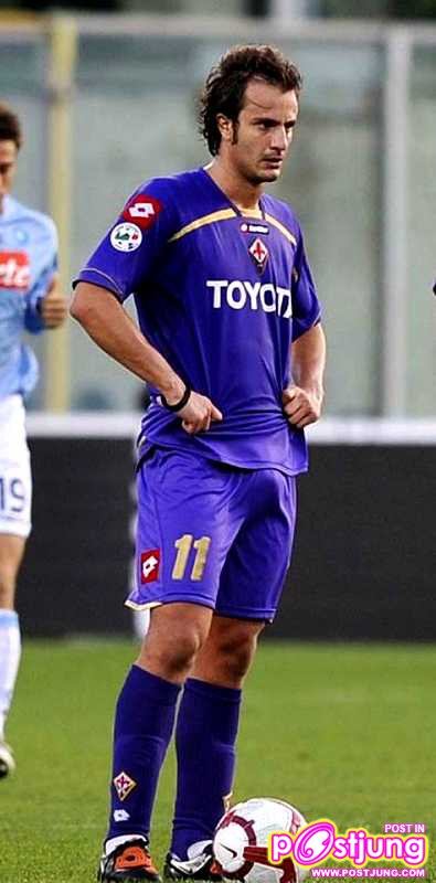 นักฟุตบอลเป้าตุงๆ